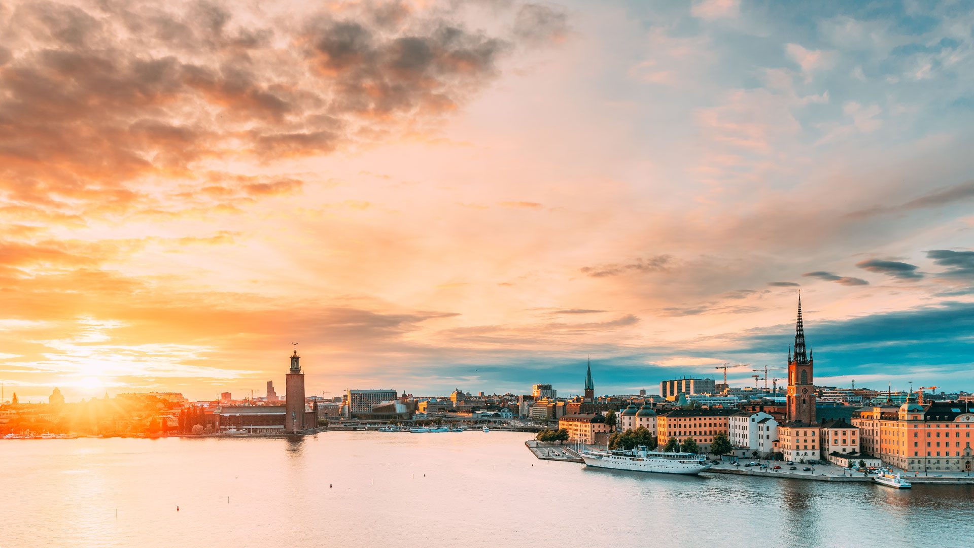 Priserna fortsätter öka på bostadsmarknaden bild