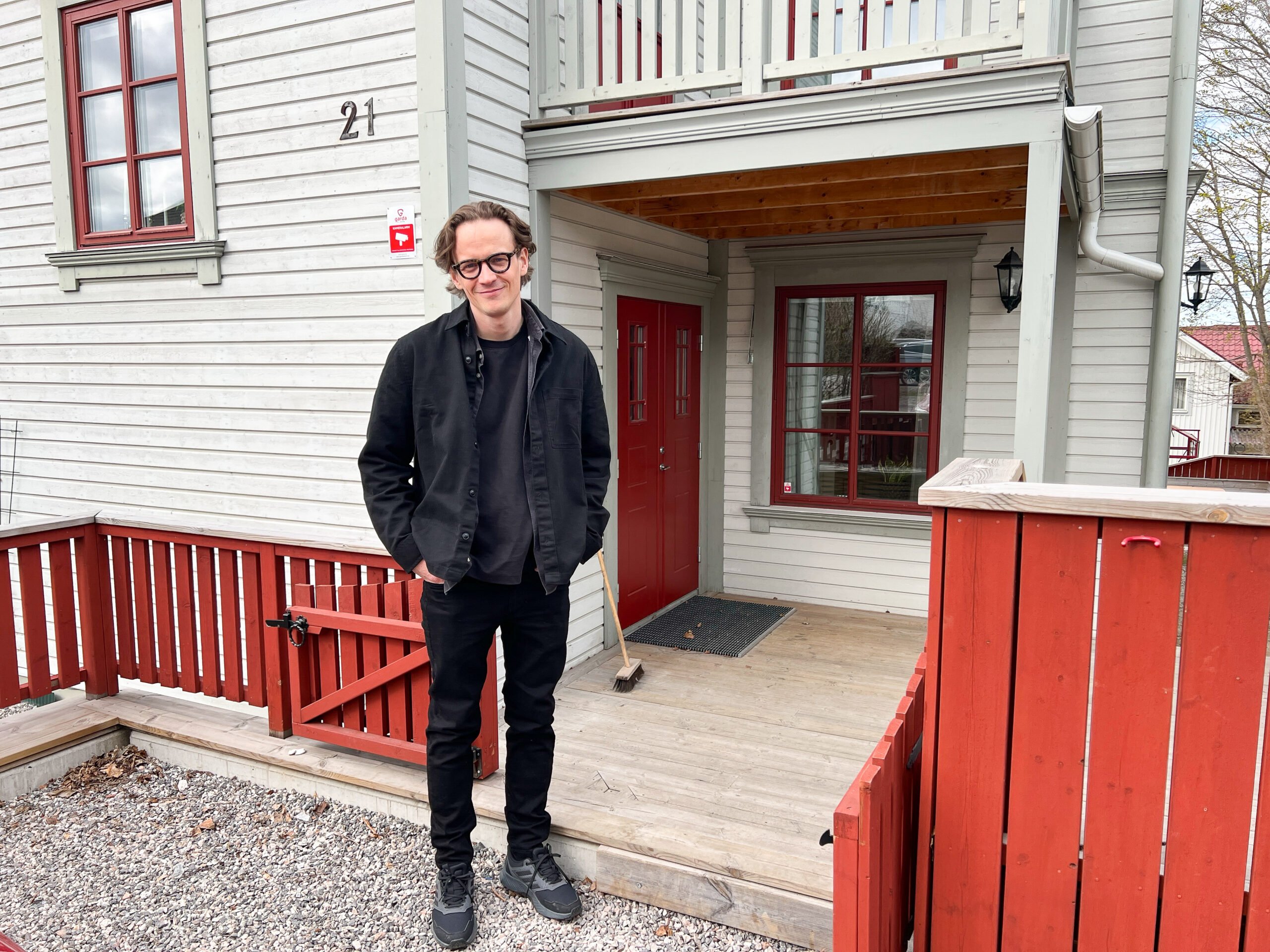 Arkitekten Johan valde bort Stockholm för ett friare liv i Sundsvall bild