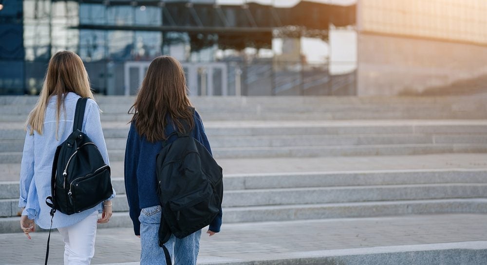 Så maxar du studentlivet i Umeå – trots utmaningen att hitta bostad bild